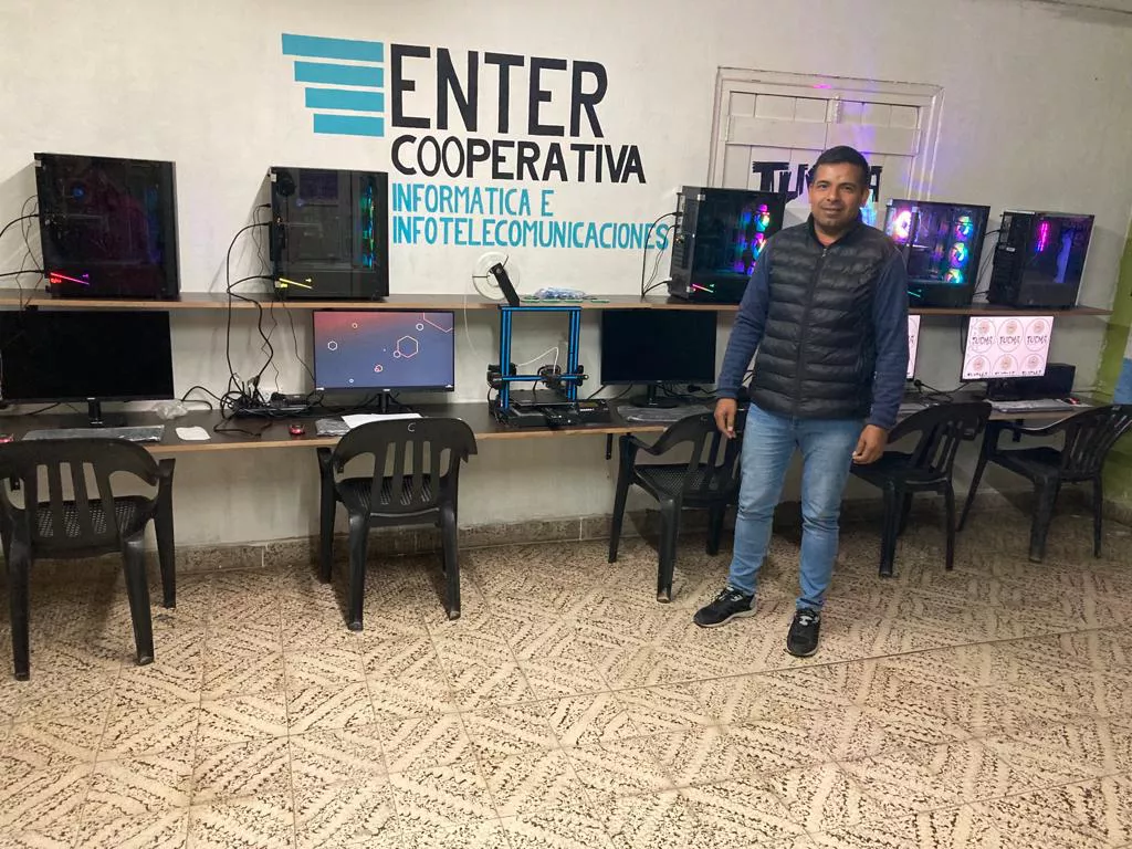 WhatsApp Image 2023-05-05 at 00.03.54