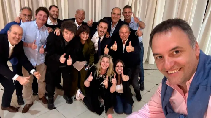 Javier-Milei-cerro-el-ano-con-una-reunion-de-Gabinete-y-un-asado-en-la-quinta-de-Olivos